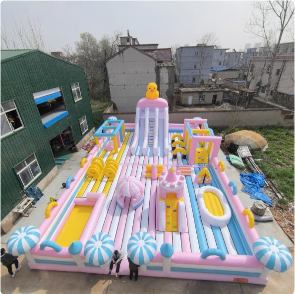 小黄鸭充气城堡1.png